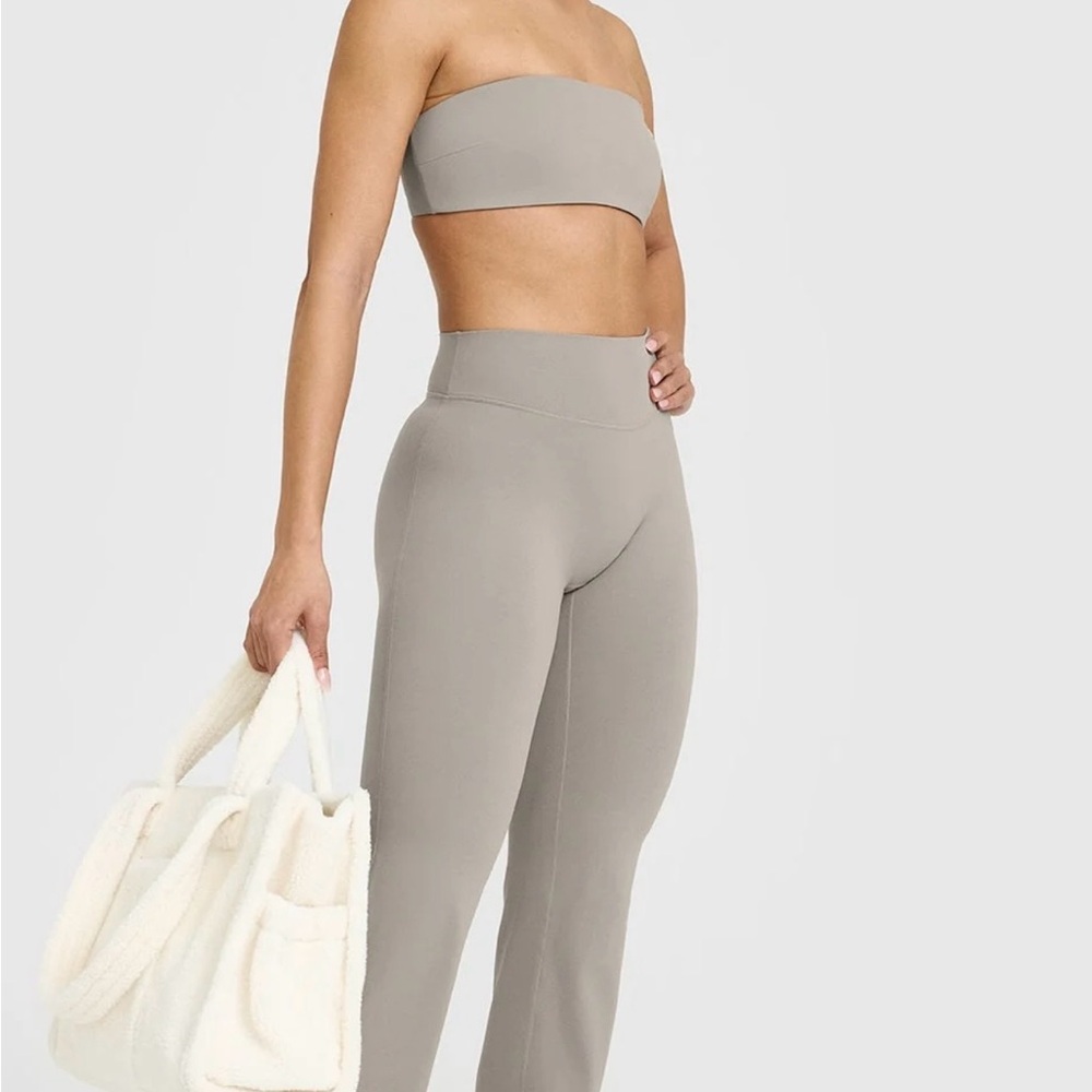 Oner Active High-Rise Flare Leggings in Taupe